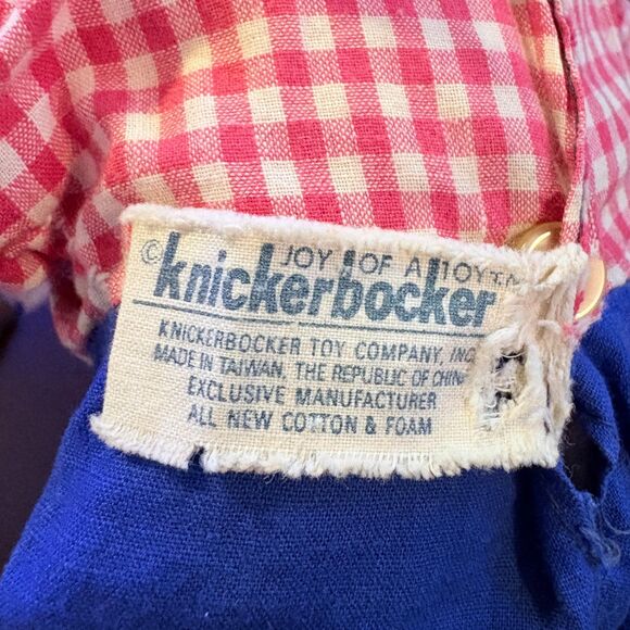 Vintage Raggedy Andy doll by Knickerbocker Toy Company, circa 1970 - Picture 2 of 9